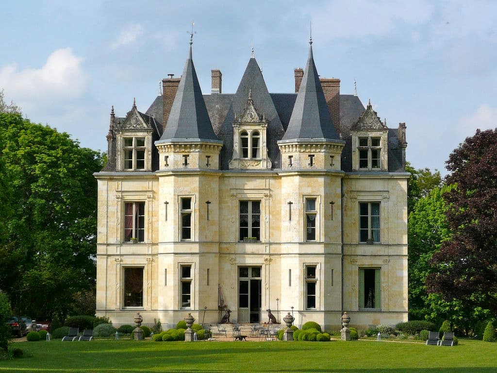 Повседневная жизнь французских шато: быт, традиции и уклад аристократии - 2